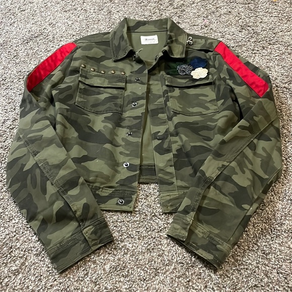 Hudson Camo Girls Jacket - Picture 1 of 4